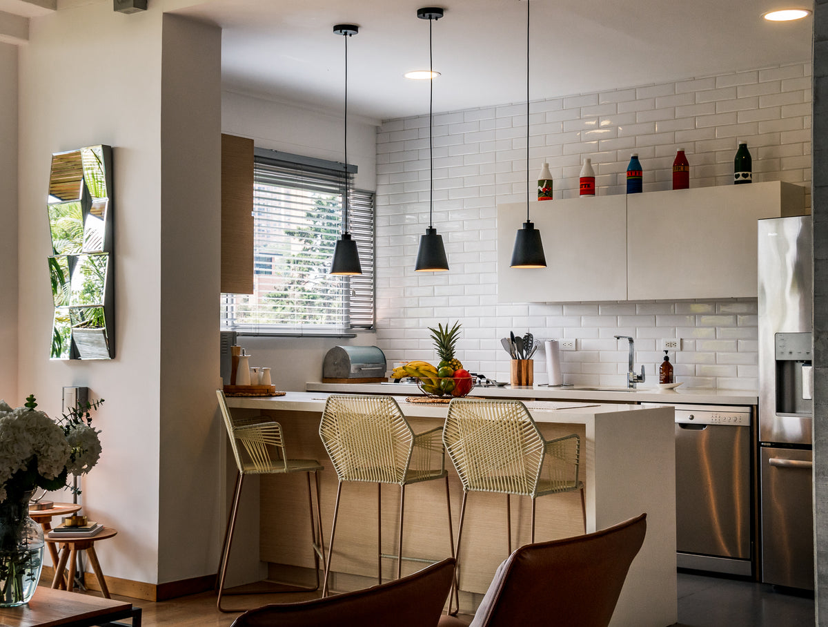 Penthouse con Terraza, Jacuzzi y Vista Natural en El Poblado – A 5 Min de Provenza