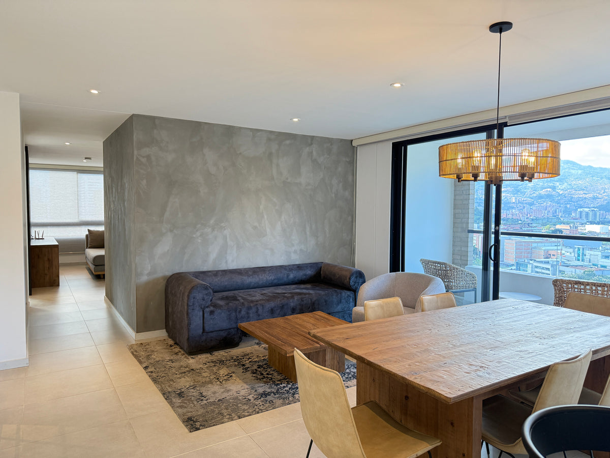 Apartamento en El Poblado Castropol con 3 BR todas las amenidades