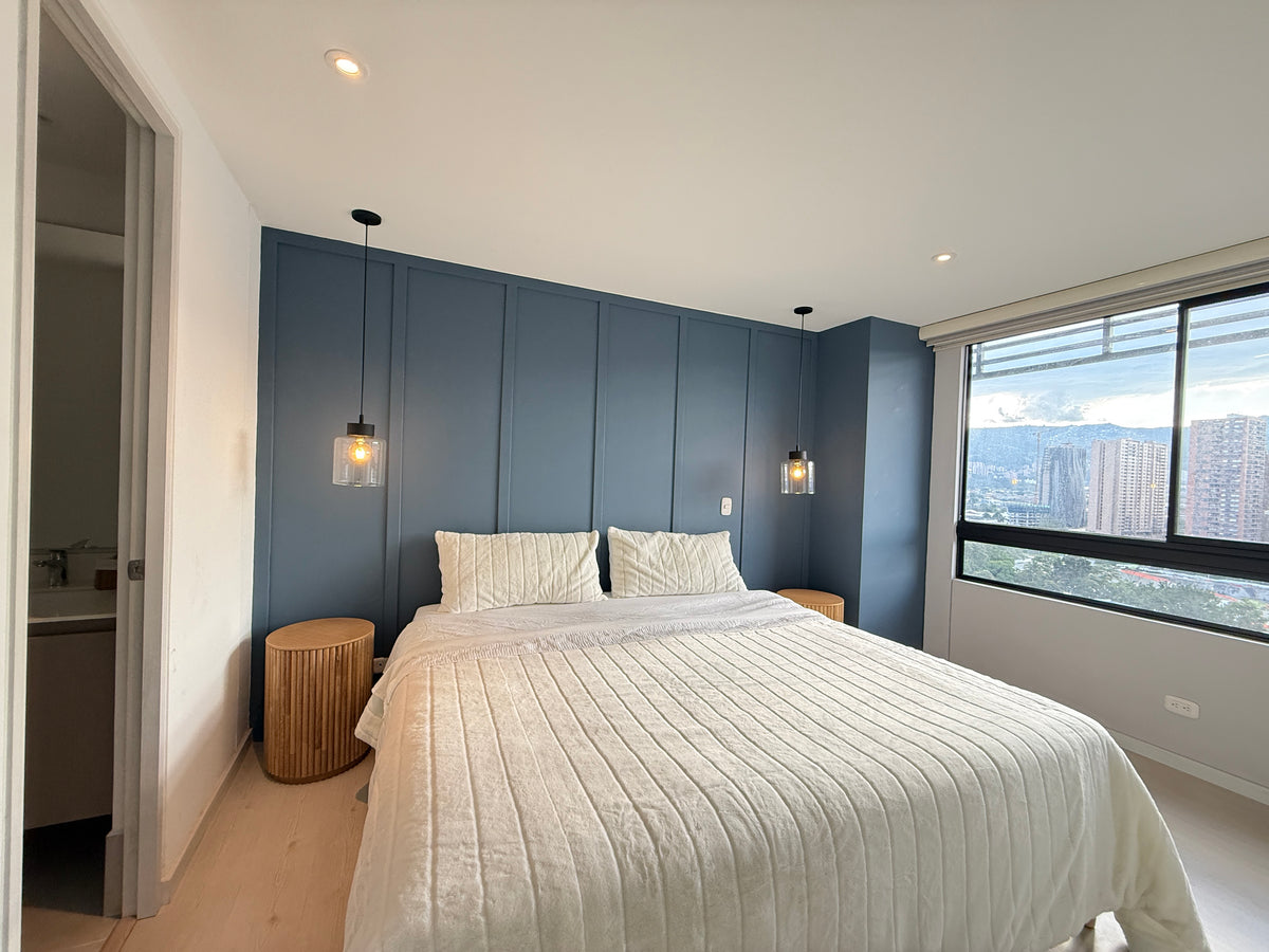 Apartamento en El Poblado Castropol con 3 BR todas las amenidades