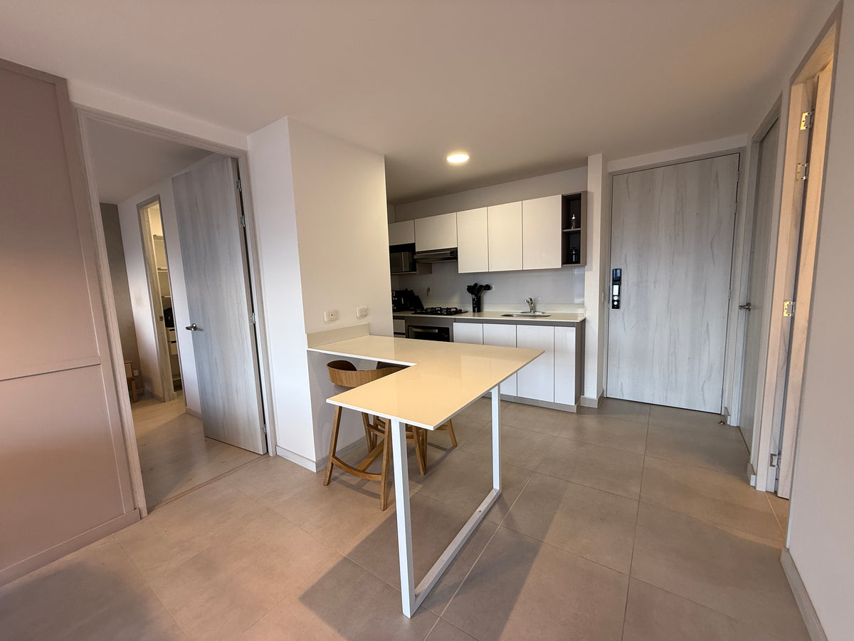 Apartamento amoblado en Castropol El Poblado con vista 2BR