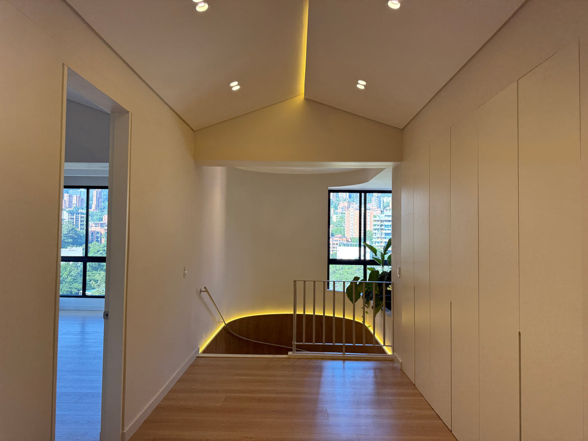 Penthouse Dúplex remodelado en Sector Tranquilo Provenza- Tomatera con vista panorámica y jacuzzi 3 BR