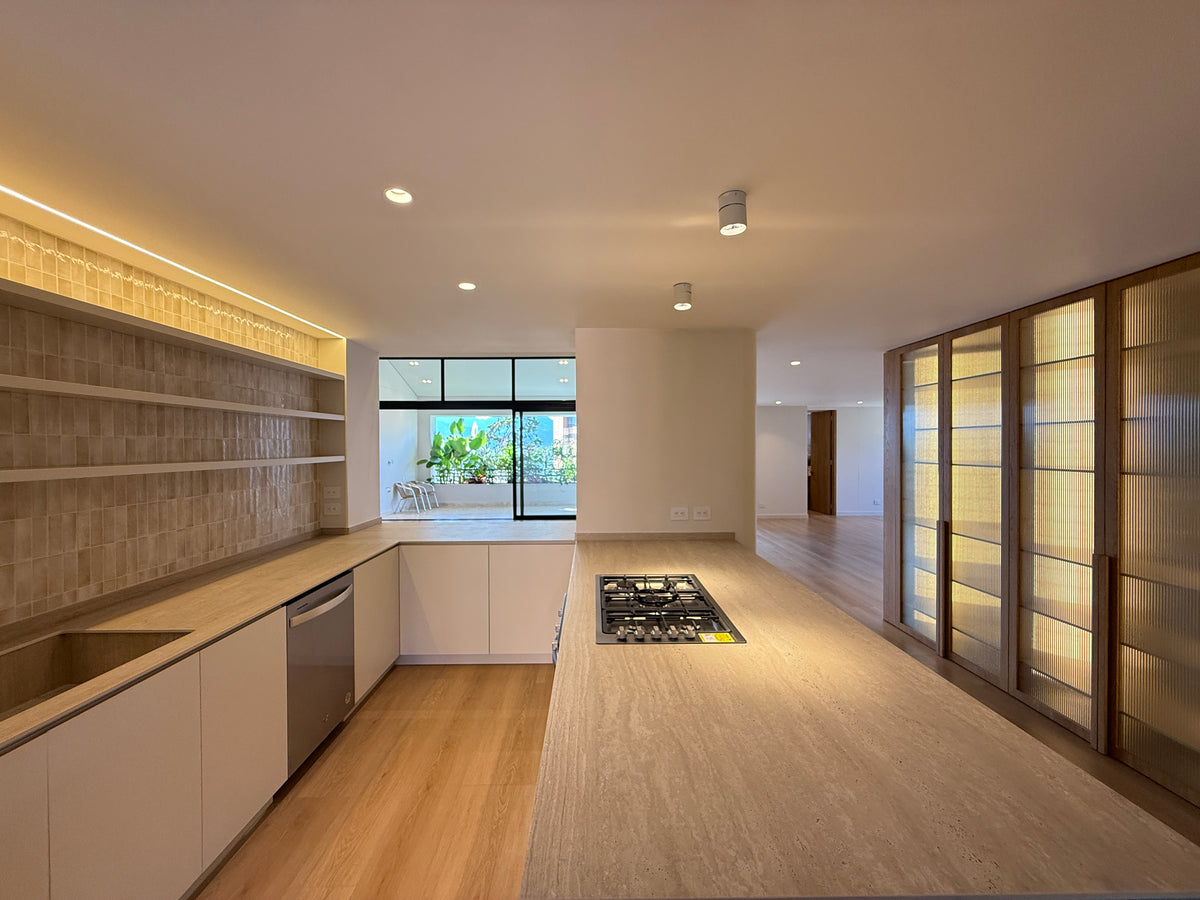 Penthouse Dúplex remodelado en Sector Tranquilo Provenza- Tomatera con vista panorámica y jacuzzi 3 BR