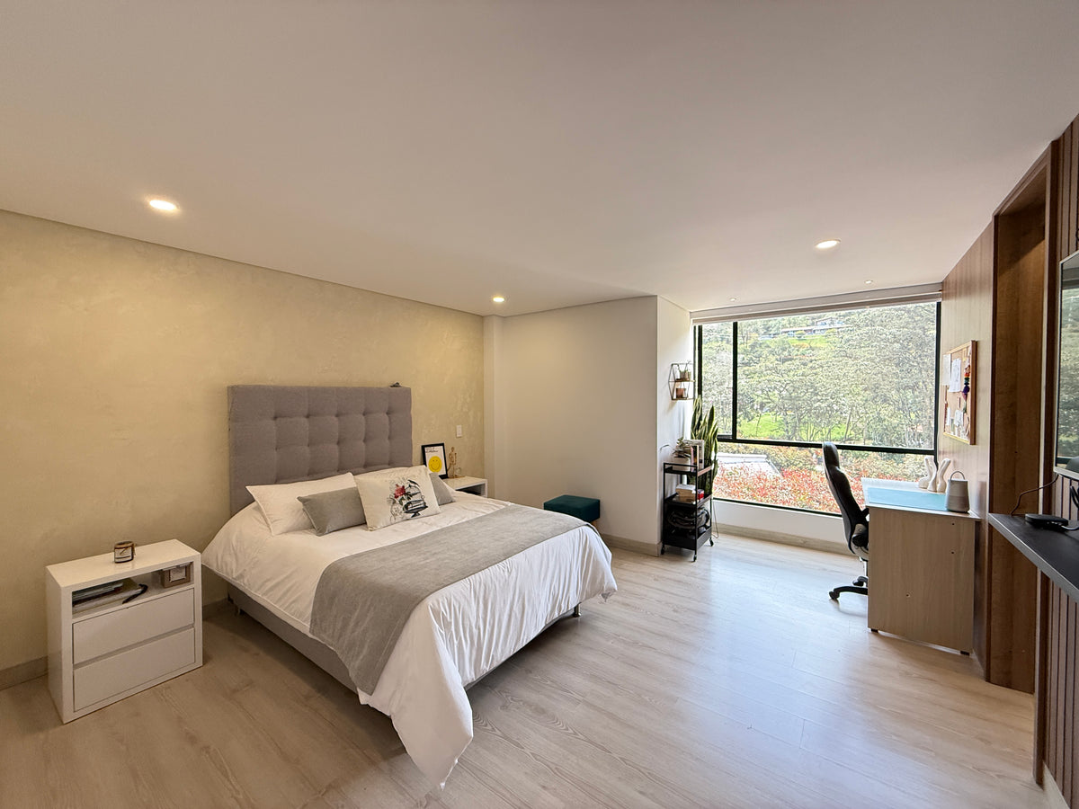 Casa independiente en Alto de las Palmas con jacuzzi, BBQ y diseño moderno