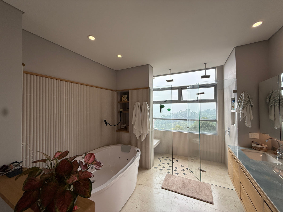 Apartamento en Cola de Zorro con balcón y vista verde