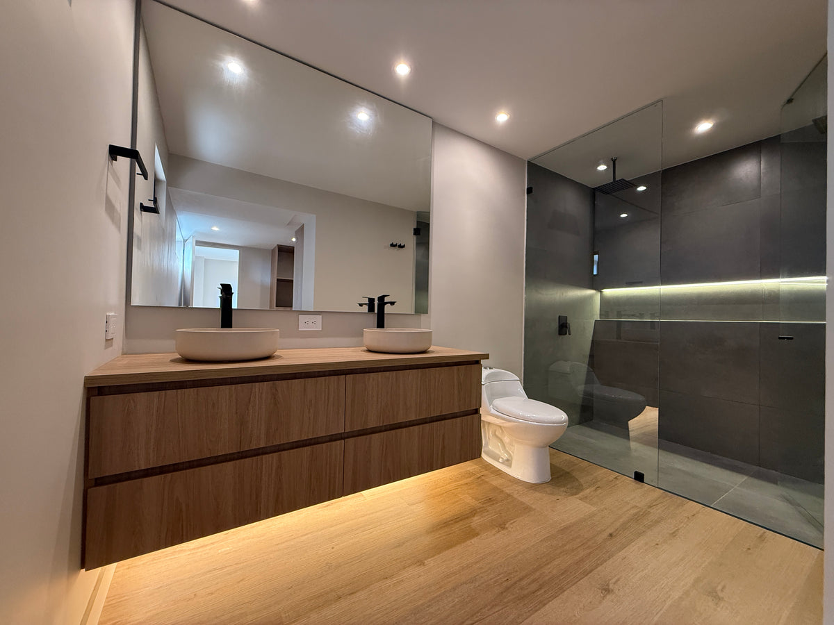 Completely remodeled apartment in the Alexandria sector