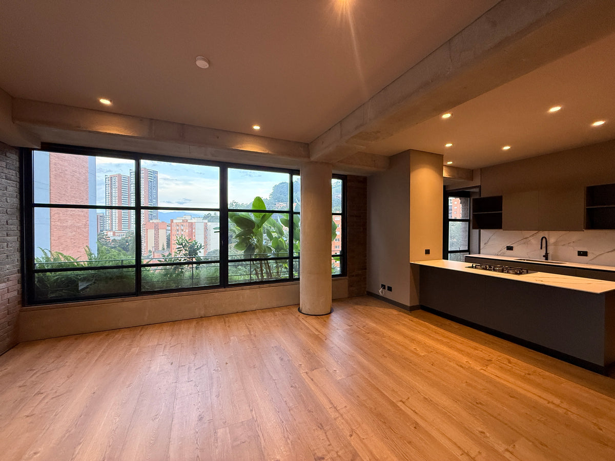 Apartment in Castropol, El Poblado with a privileged location