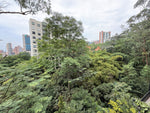 Apartamento de 137 m² sector las Lomas – 2 habitaciones y balcón con vista verde