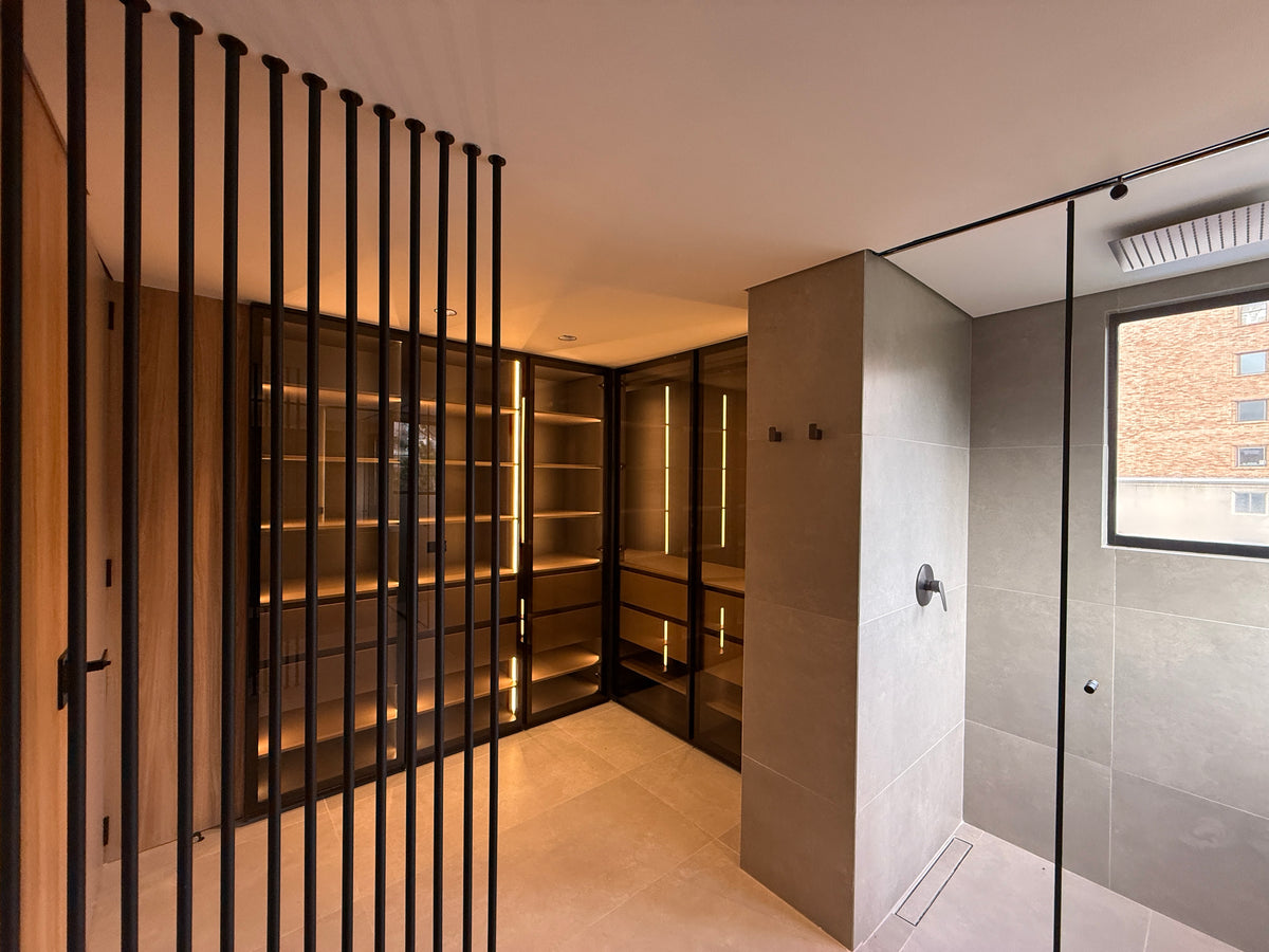 Apartamento remodelado Sector Alejandría con balcón, 3 habitaciones y vista