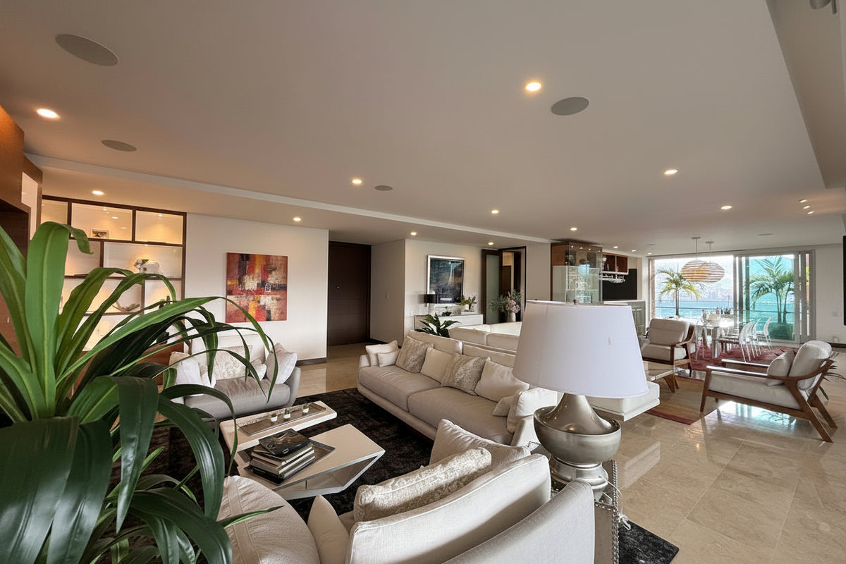 Apartment in La Concha sector, El Poblado 406 m² with panoramic view, 3 bedrooms