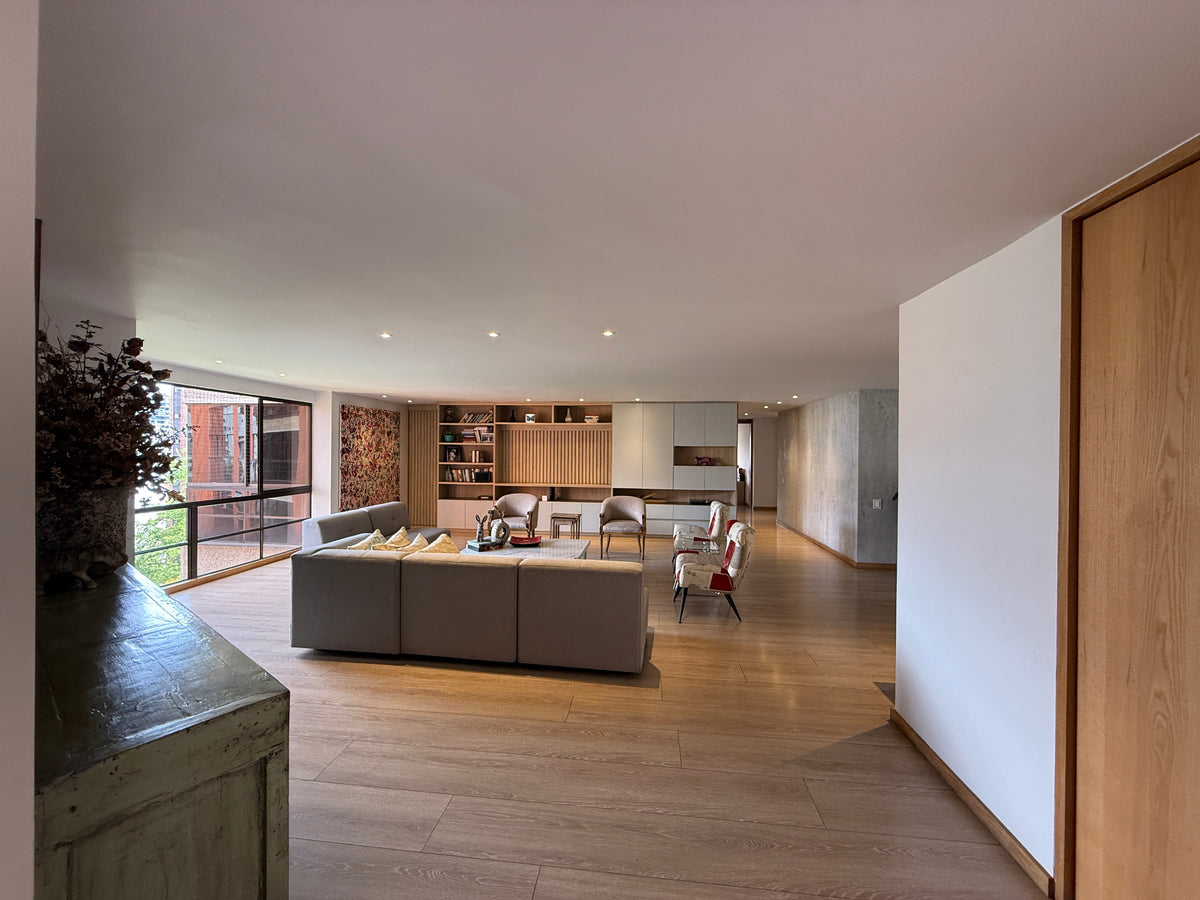 Apartamento en El Poblado Castropol | 292 m² Remodelado