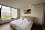 Apartamento en Piso Alto con Vista Verde | Sector San Lucas, El Poblado