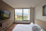 Apartamento en Piso Alto con Vista Verde | Sector San Lucas, El Poblado