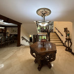 Casa con Gran Jardín y Alto Potencial de Remodelación en El Poblado