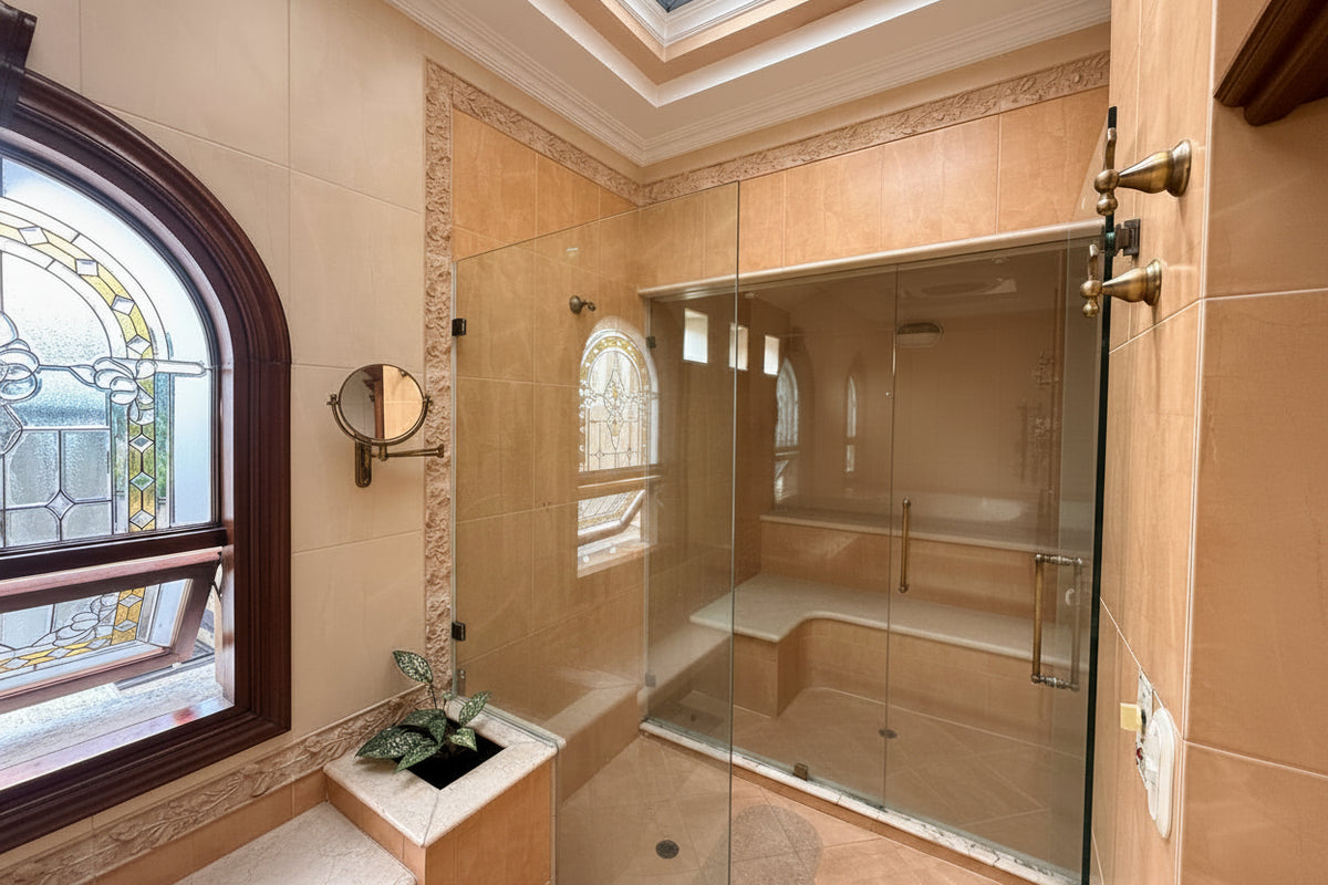 Casa con Gran Jardín y Alto Potencial de Remodelación en El Poblado
