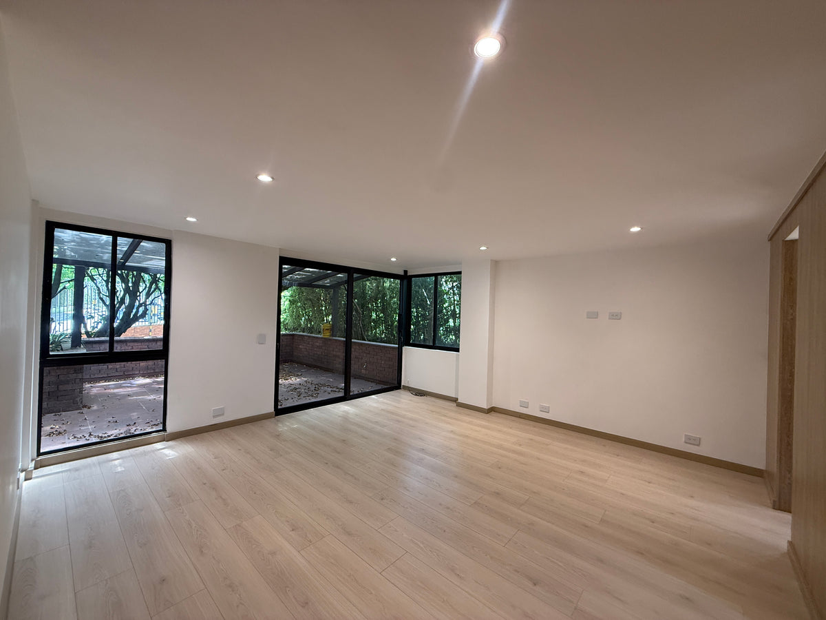 Apartamento remodelado en Castropol, El Poblado | 295 m² con acabados modernos