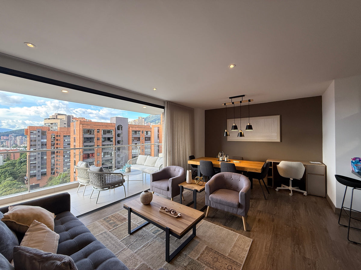Apartamento moderno en El Poblado Transversal Inferior | 2 habitaciones | Balcón con vista Panorámica