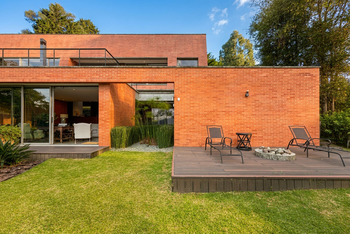 Casa de 368 m² en lote de 2.882 m² con vista panorámica en Las Palmas