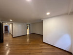 Apartamento de 241 m² para remodelar en Loma de Los Balsos, El Poblado