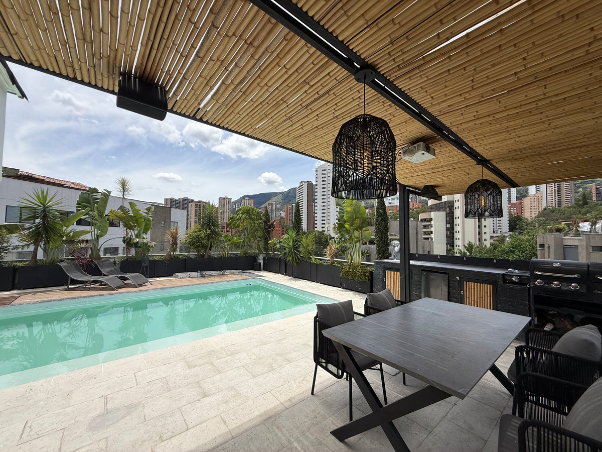 Penthouse en San Lucas Medellín | 420 m², Terraza, Piscina Privada y Amoblado