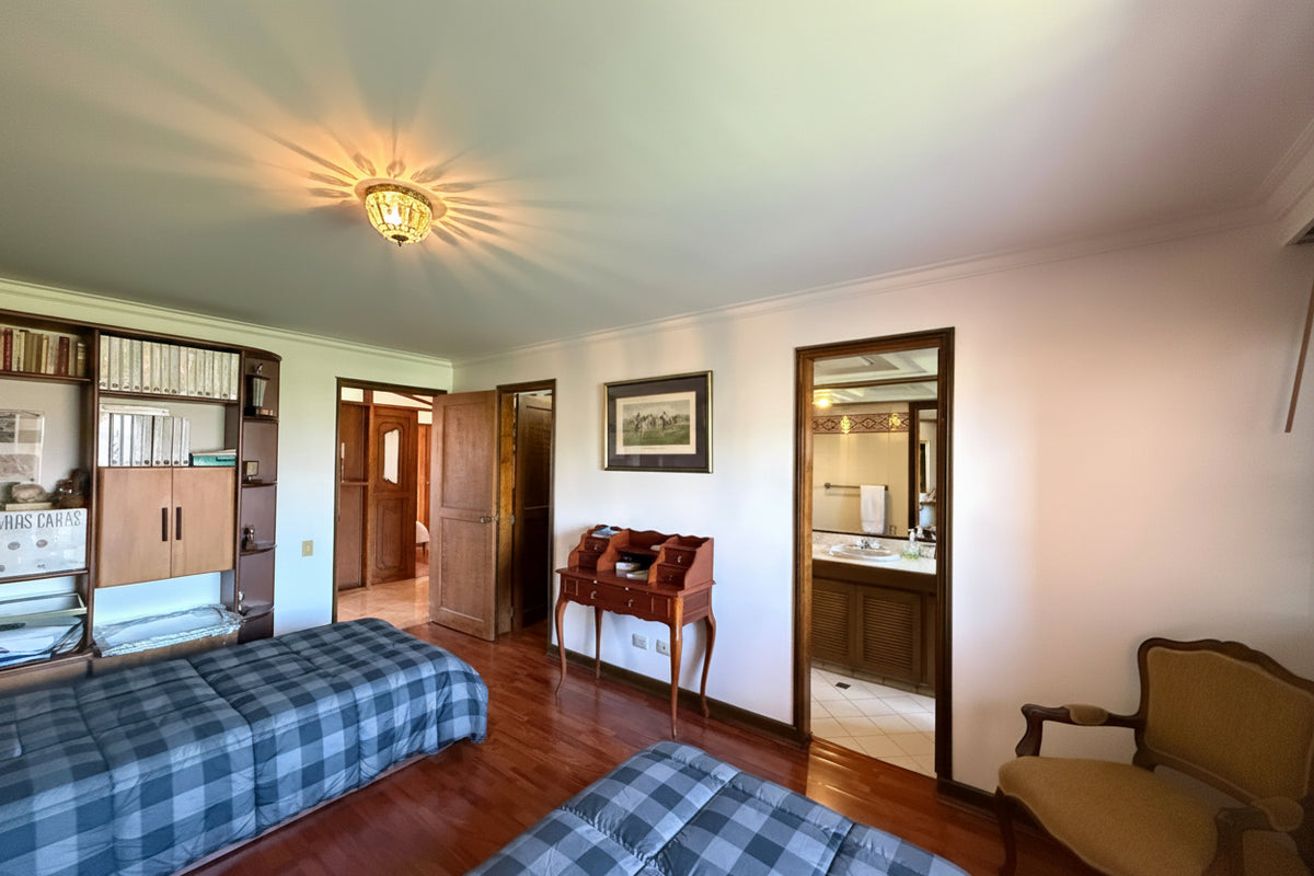 Apartamento con vista a la ciudad en Santa María de los Ángeles