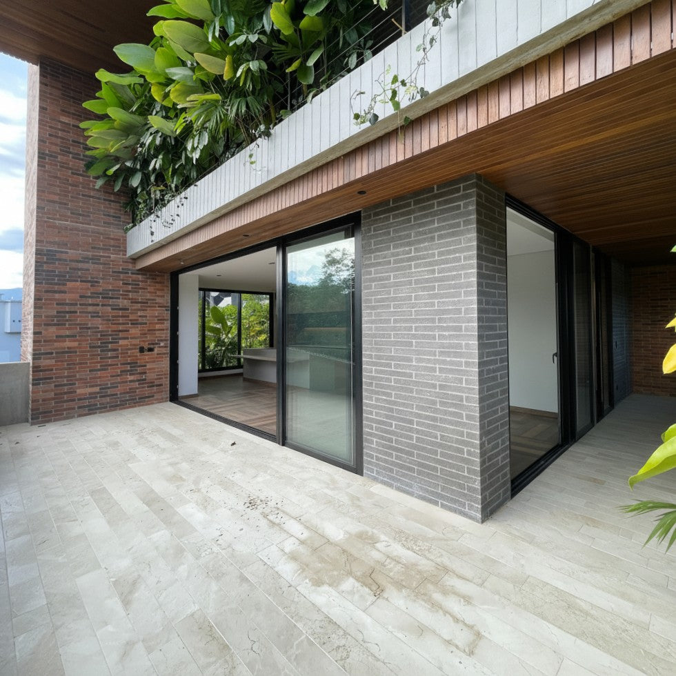 Brand new apartment in a boutique building – Club Campestre Sector, El Poblado
