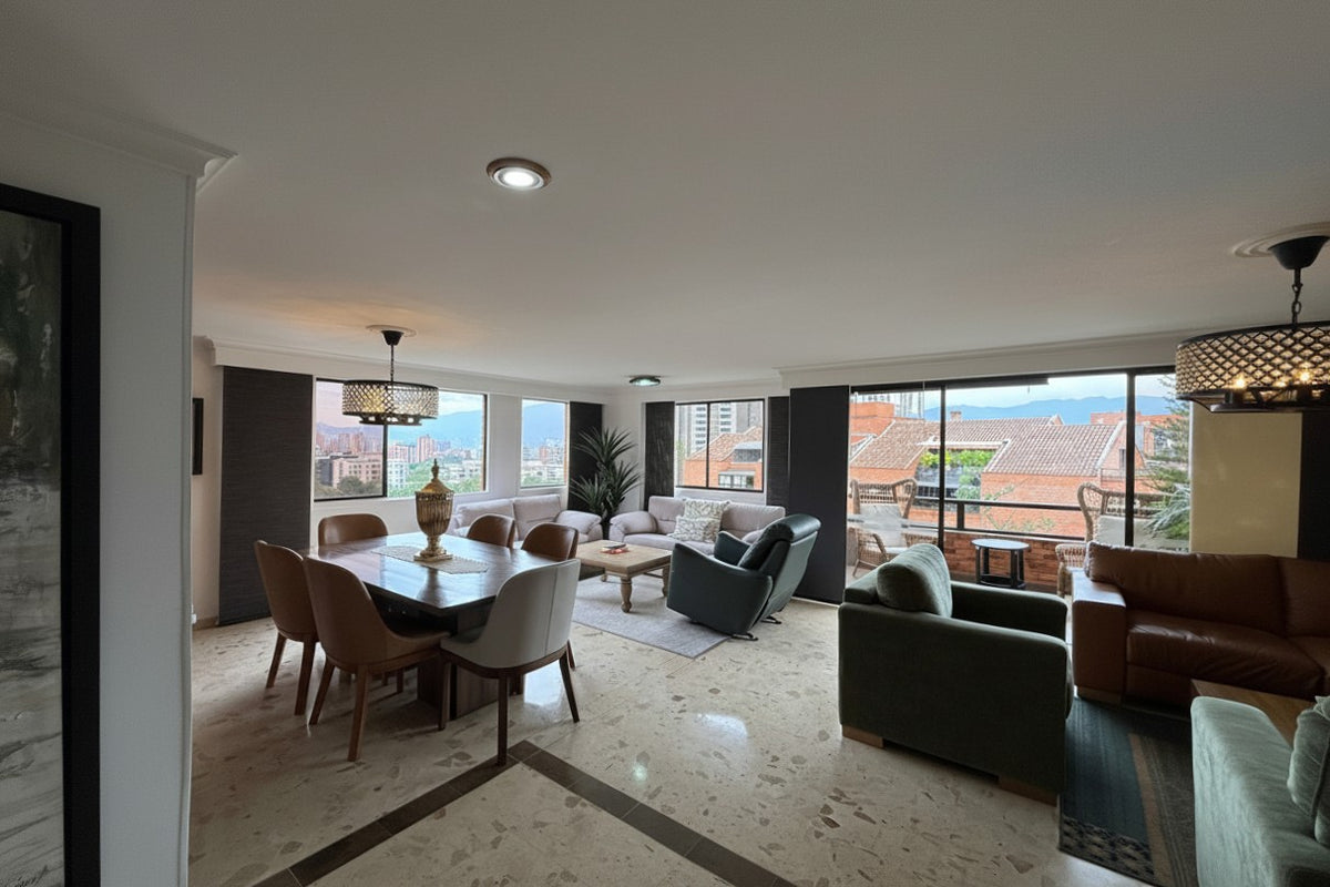 Apartamento de 142 m² con vista en Loma del Tesoro, El Poblado