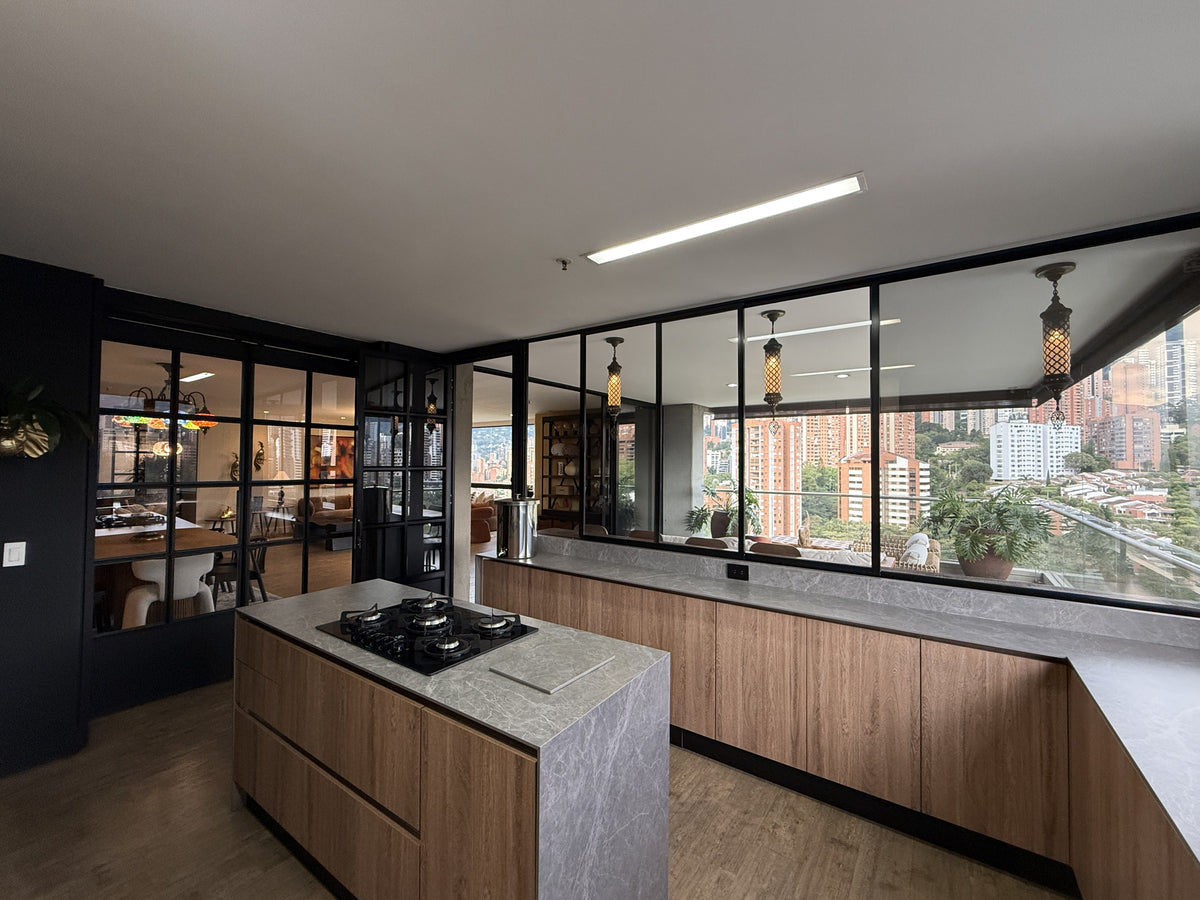 Apartamento de 330 m² en piso alto con vista privilegiada