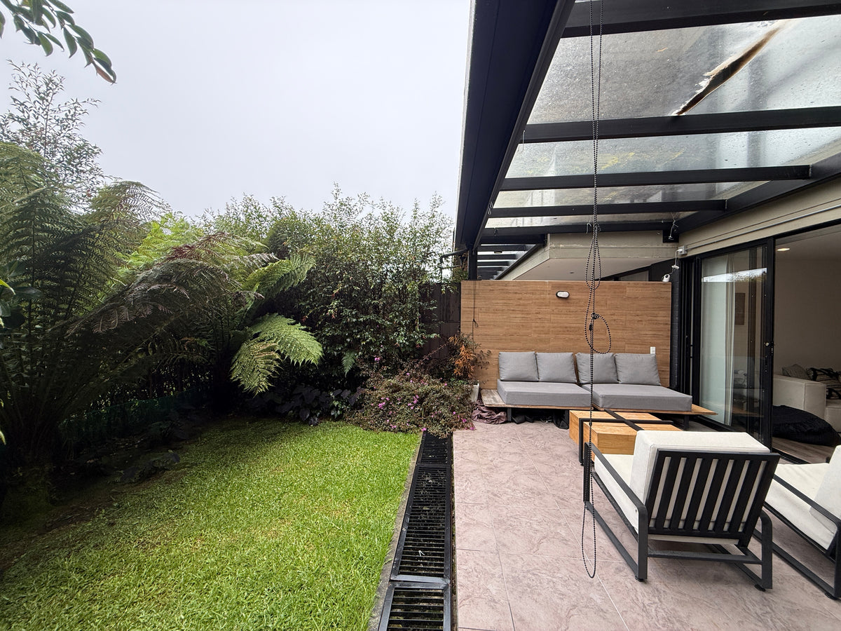 Apartamento con jardín privado en Alto de las Palmas, Envigado