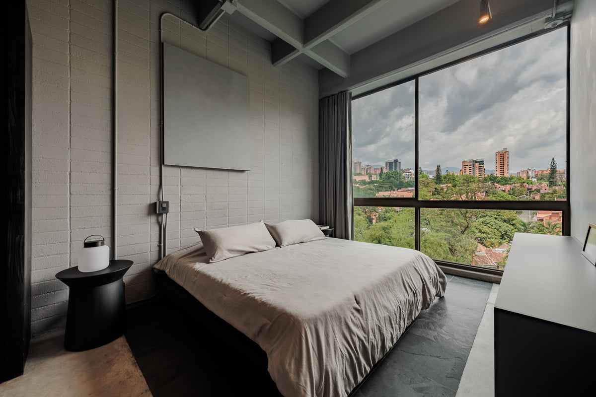 Boutique Apartment with Panoramic View Balcony 1 BR