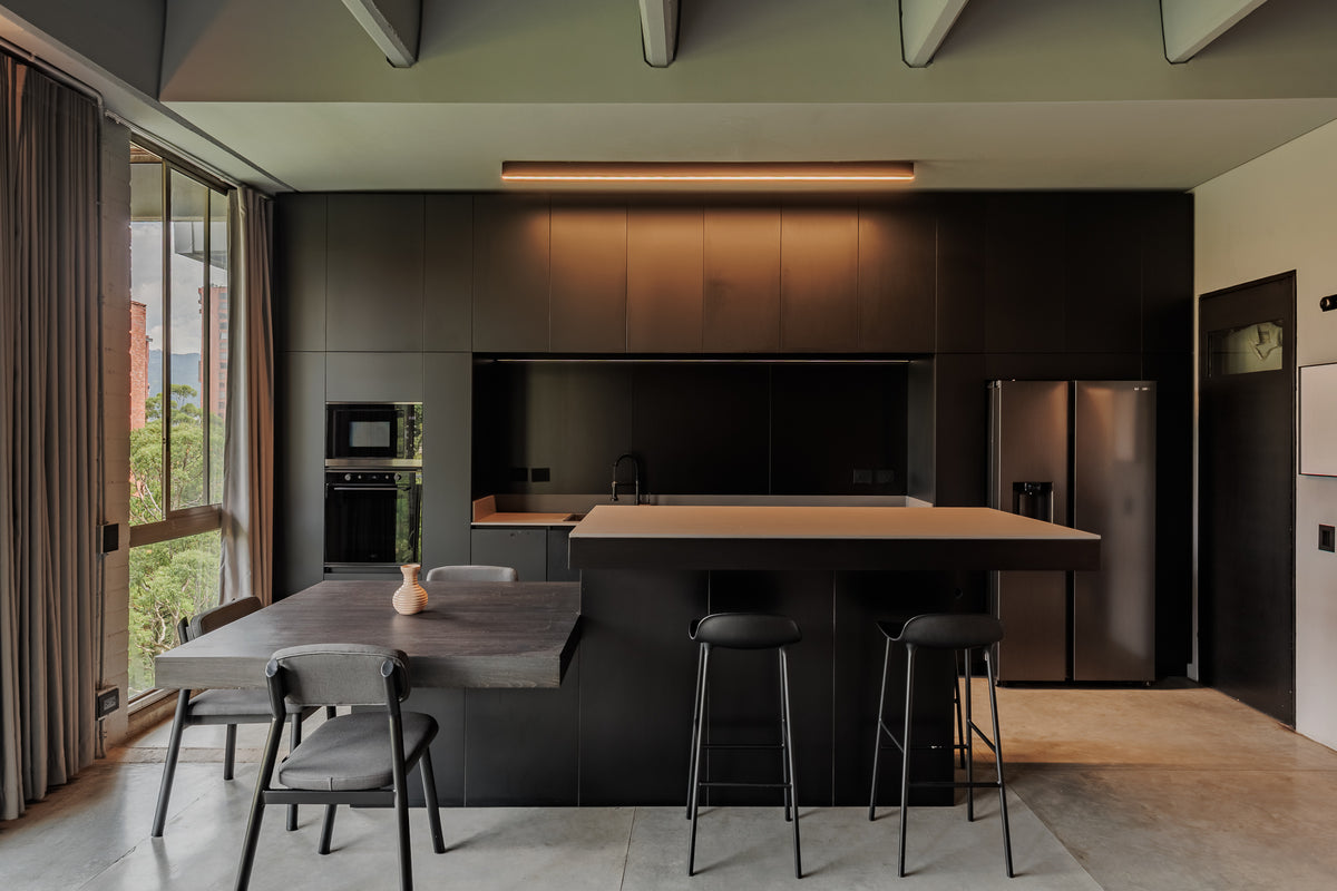 Boutique Apartment with Panoramic View Balcony 1 BR