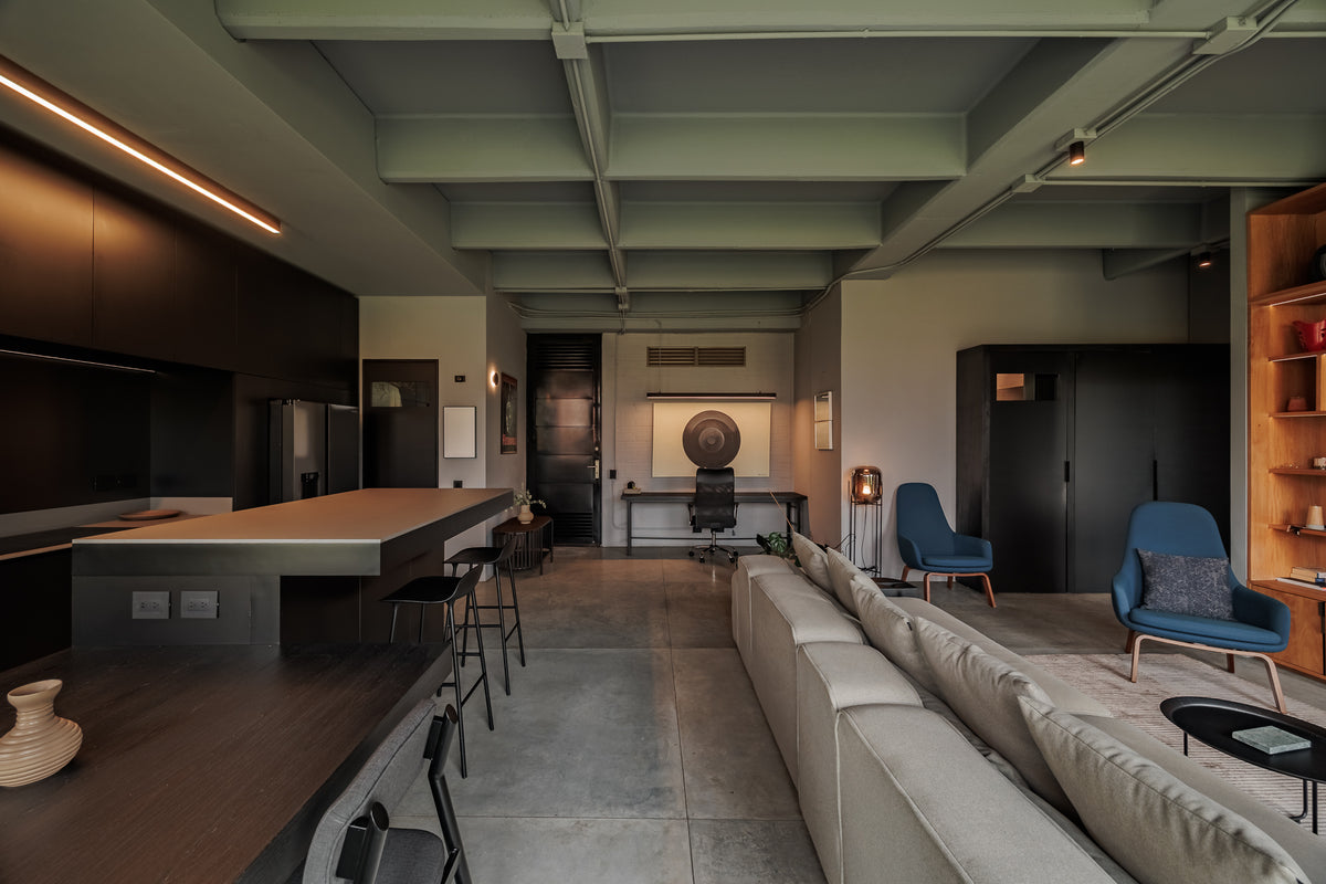 Boutique Apartment with Panoramic View Balcony 1 BR