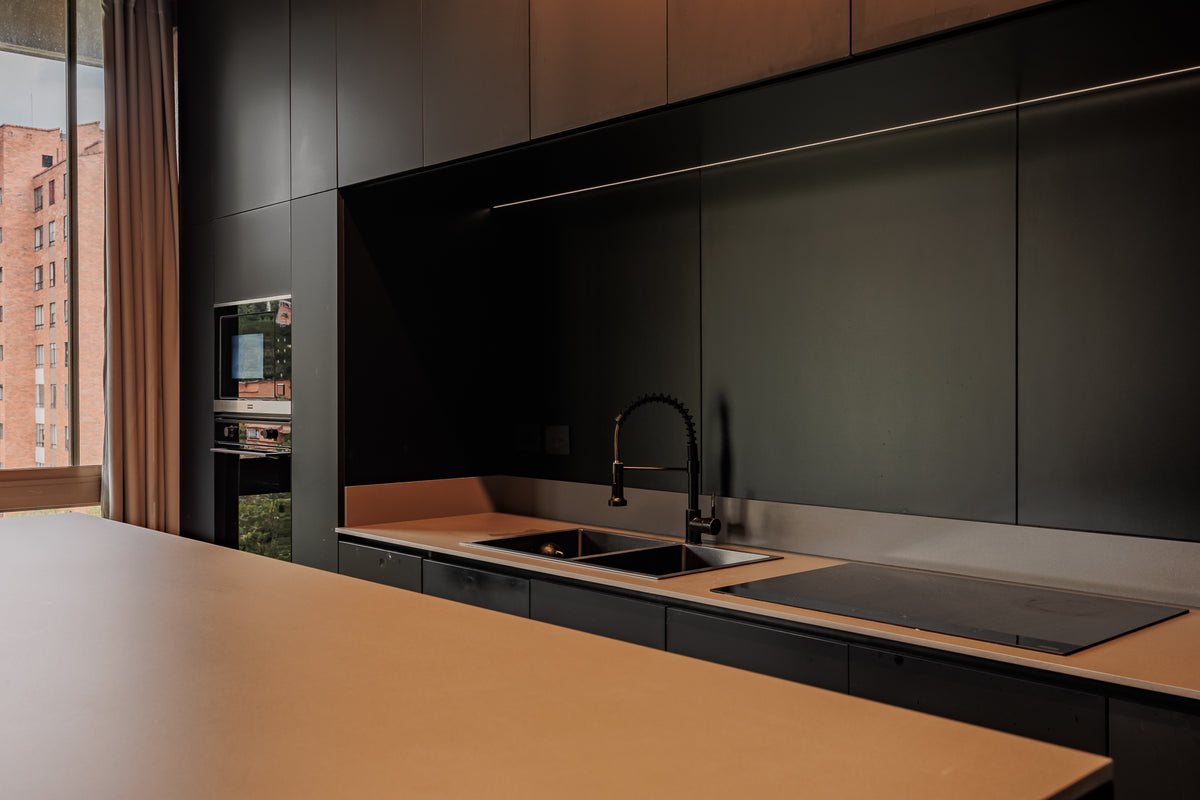 Boutique Apartment with Panoramic View Balcony 1 BR