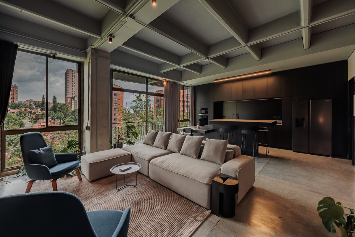 Boutique Apartment with Panoramic View Balcony 1 BR