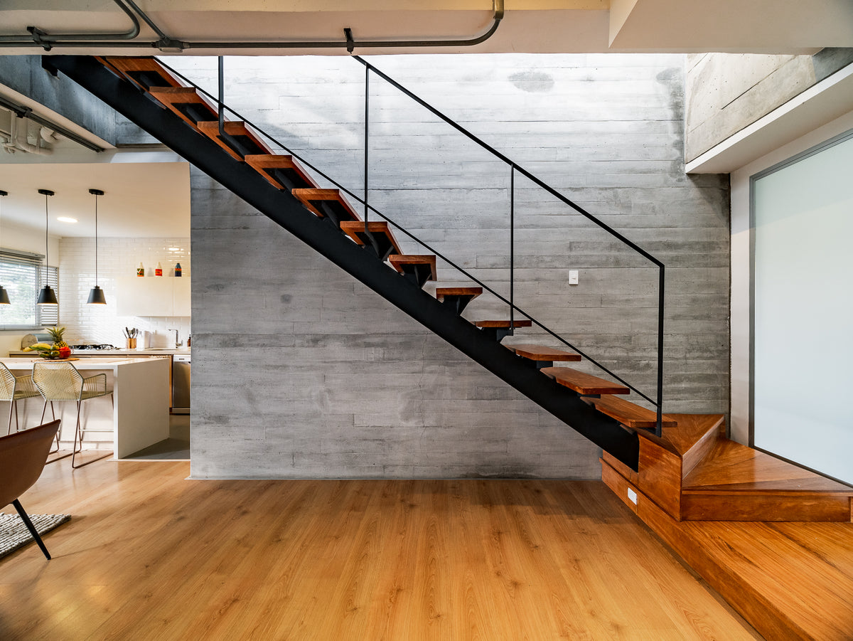 Penthouse con Terraza, Jacuzzi y Vista Natural en El Poblado – A 5 Min de Provenza