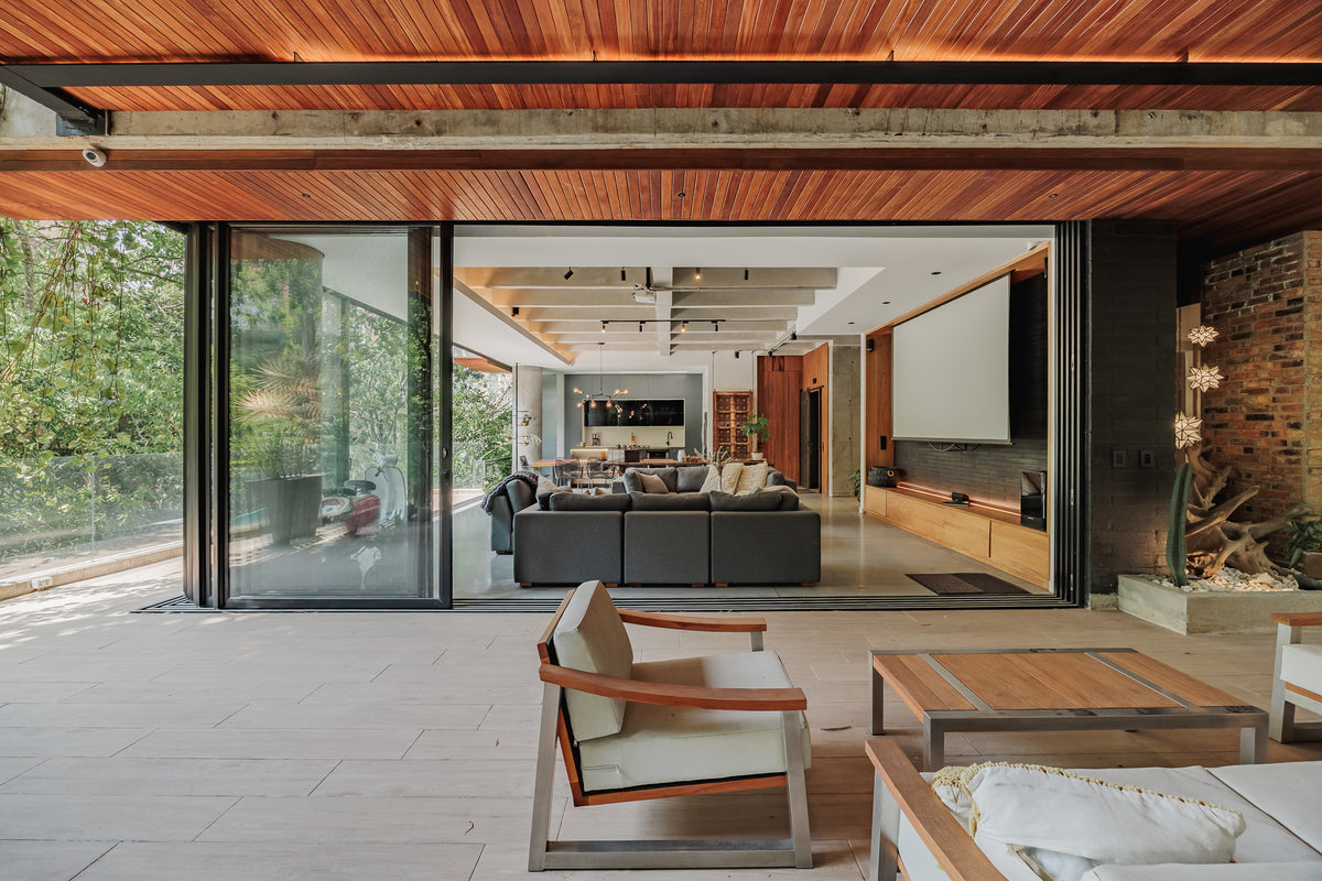 Apartamento Boutique con Terraza Sector Vizcaya 3 BR