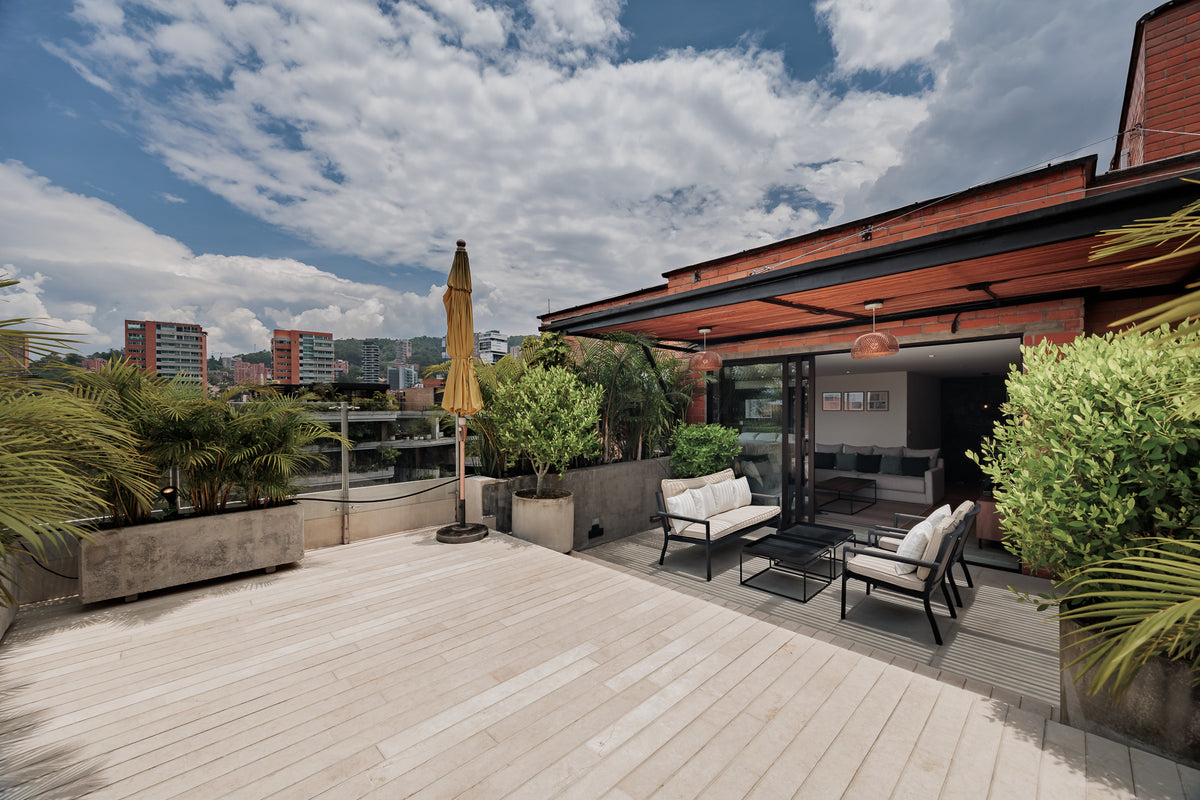 Penthouse Dúplex 3BR Rodeado de Naturaleza con Terraza sector Vizcaya