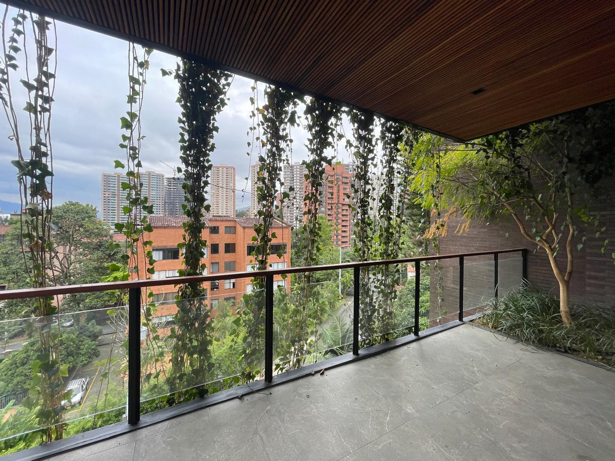 Boutique Apartment in Black Work Sector Club Campestre - San Lucas 3 BR