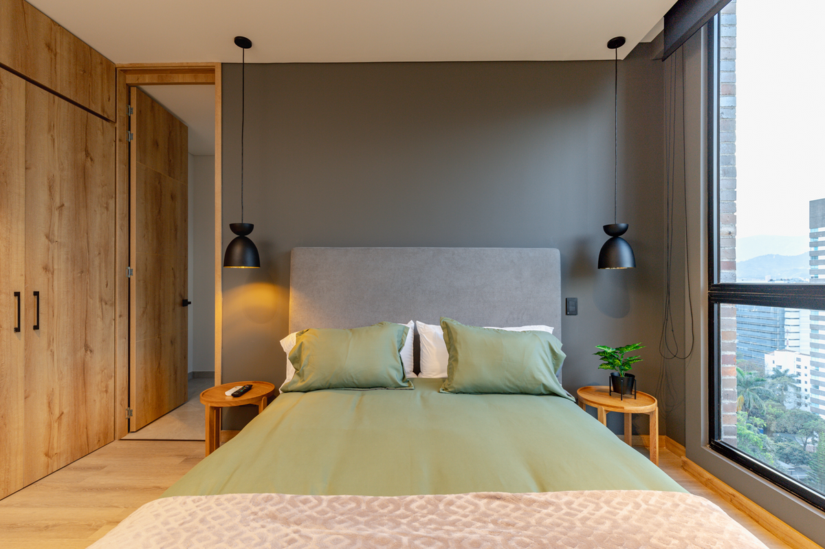 Apartamento amplio en Milla de Oro con entorno natural y excelente ubicación