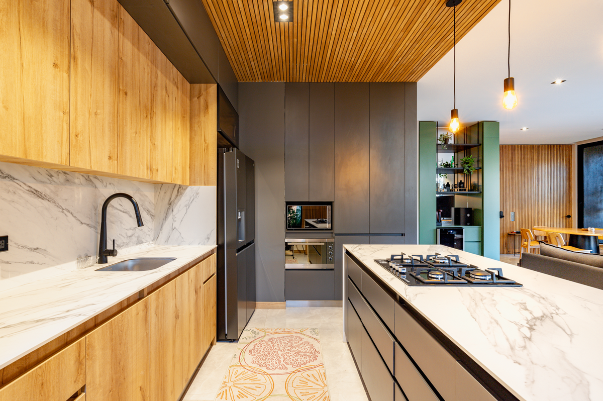 Apartamento amplio en Milla de Oro con entorno natural y excelente ubicación