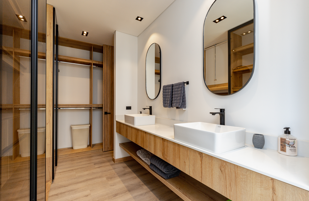 Apartamento amplio en Milla de Oro con entorno natural y excelente ubicación