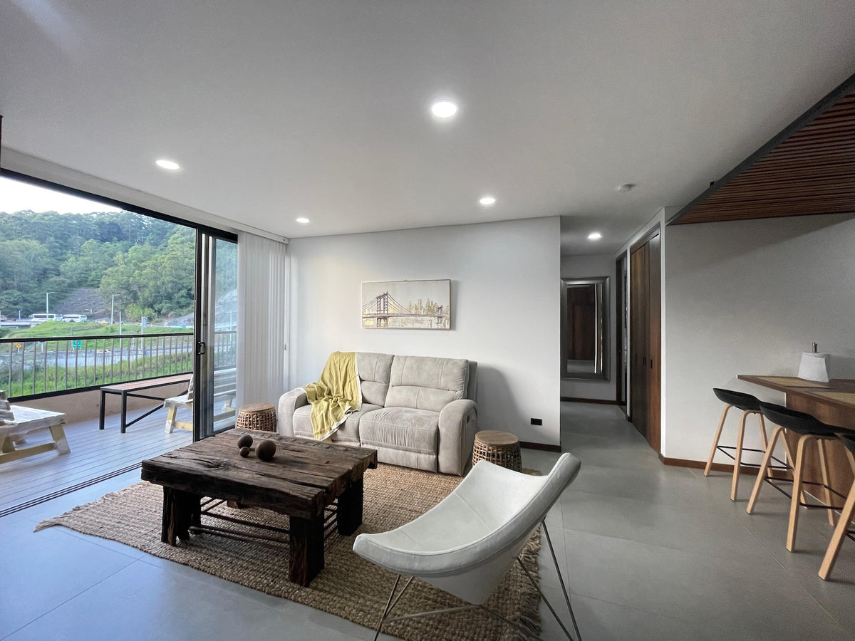 Apartamento 2 BR Vía Las Palmas con Terraza y BBQ