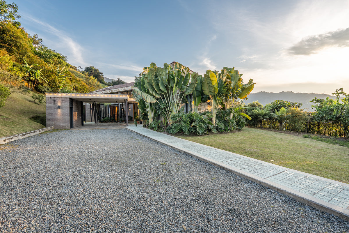 Casa en Loma del Escobero con vista a la montaña y jacuzzi