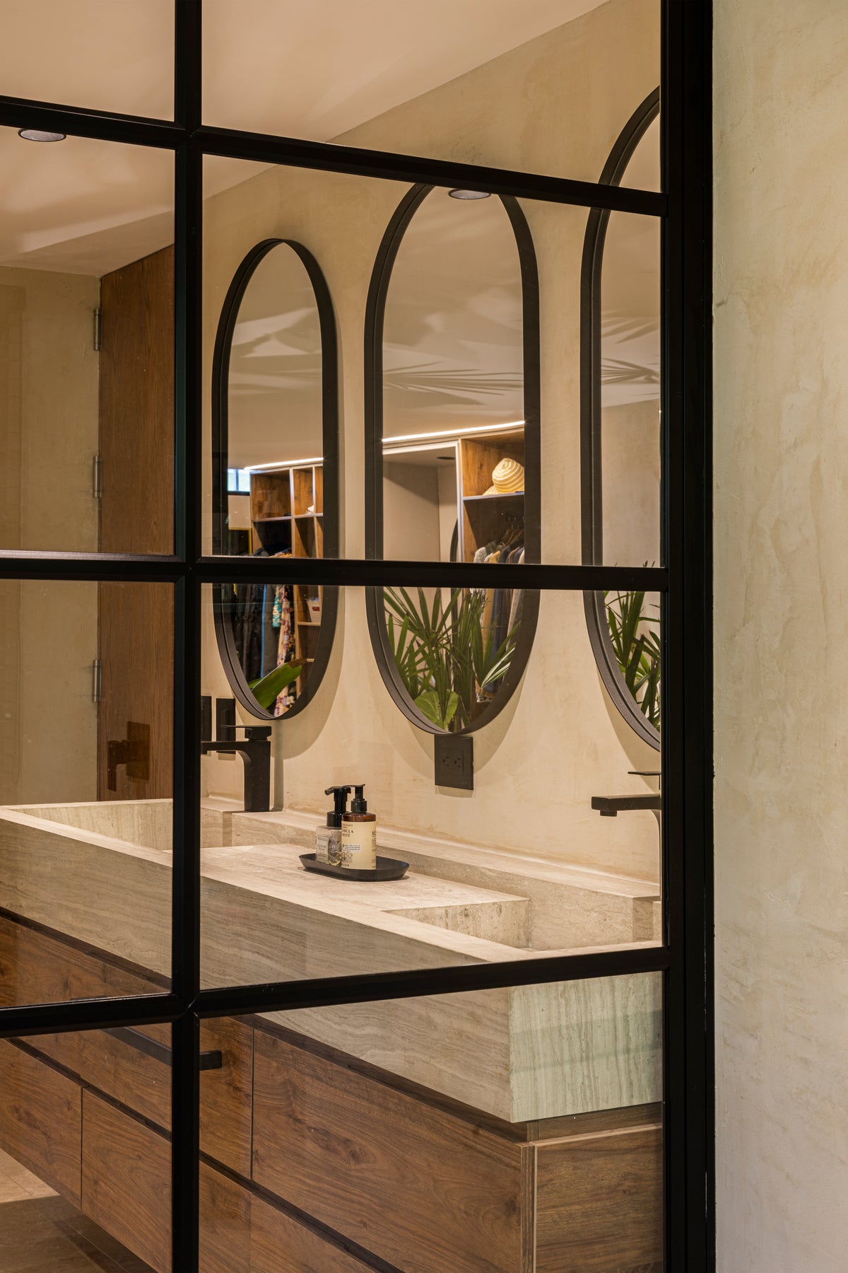 Apartamento de Lujo en El Poblado | 360 m² y Terraza Exclusiva