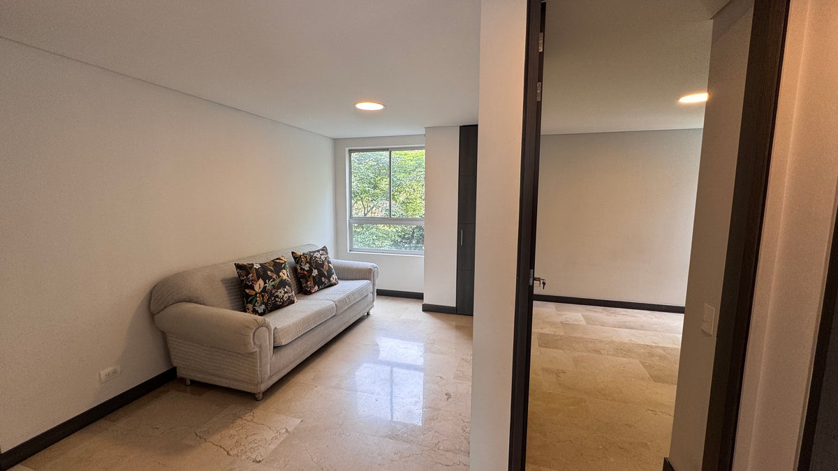 Apartamento en Castropol, El Poblado – Comodidad, Vista Espectacular y Ubicación Estratégica