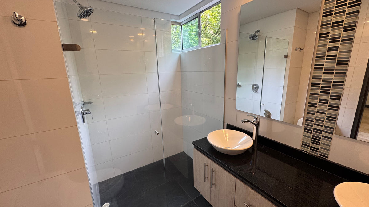 Apartamento en Castropol, El Poblado – Comodidad, Vista Espectacular y Ubicación Estratégica