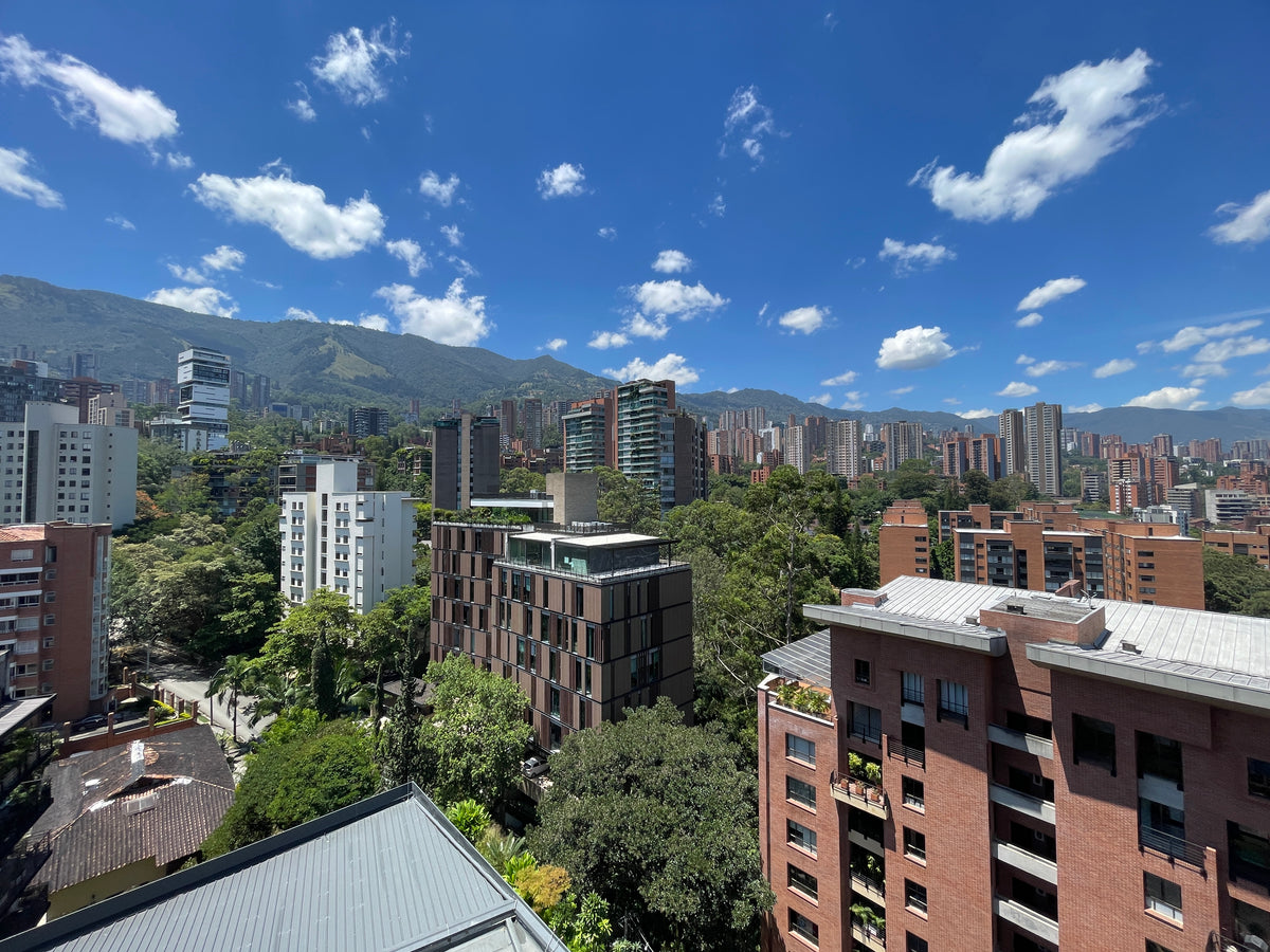 Apartamento en Las Lomas, El Poblado – Proyecto Los Patios 10T Sur