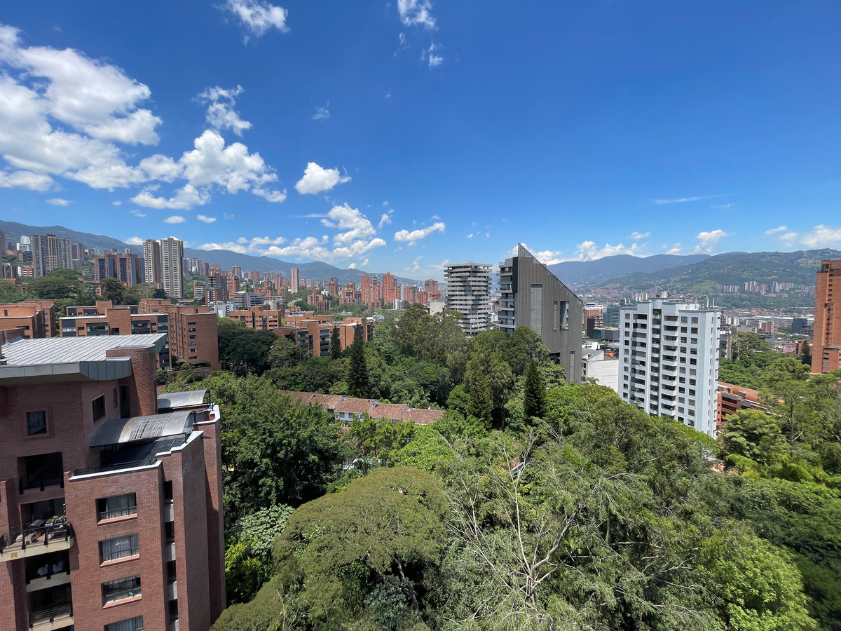 Apartamento en Las Lomas, El Poblado – Proyecto Los Patios 9T Sur