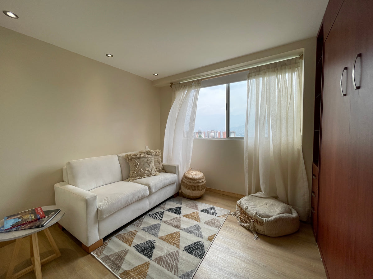 Apartamento con Ambiente Natural Sector Loma Benedictinos 1 BR