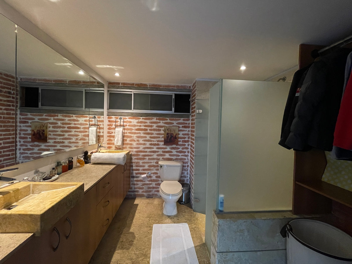 Duplex Apartment with Terrace in Astorga Sector, 1 BR