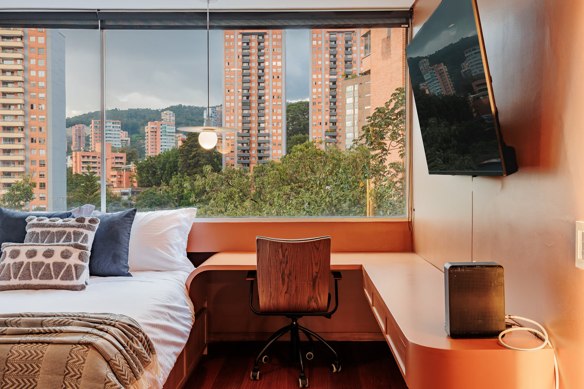 Apartamento en Provenza parte tranquila con aire acondicionado y diseño 3 BR